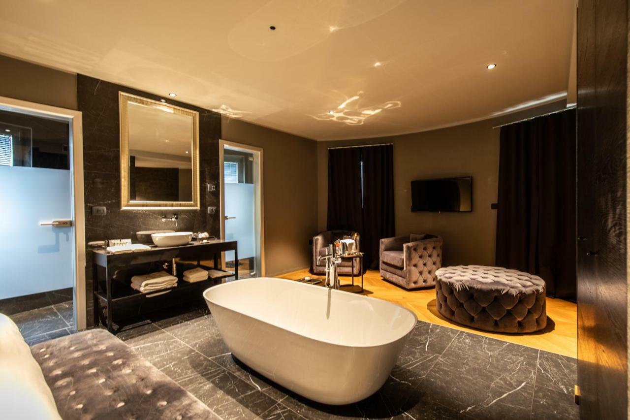 Dam Boutique Hotel & Restaurant ノヴァ・ゴリツァ エクステリア 写真