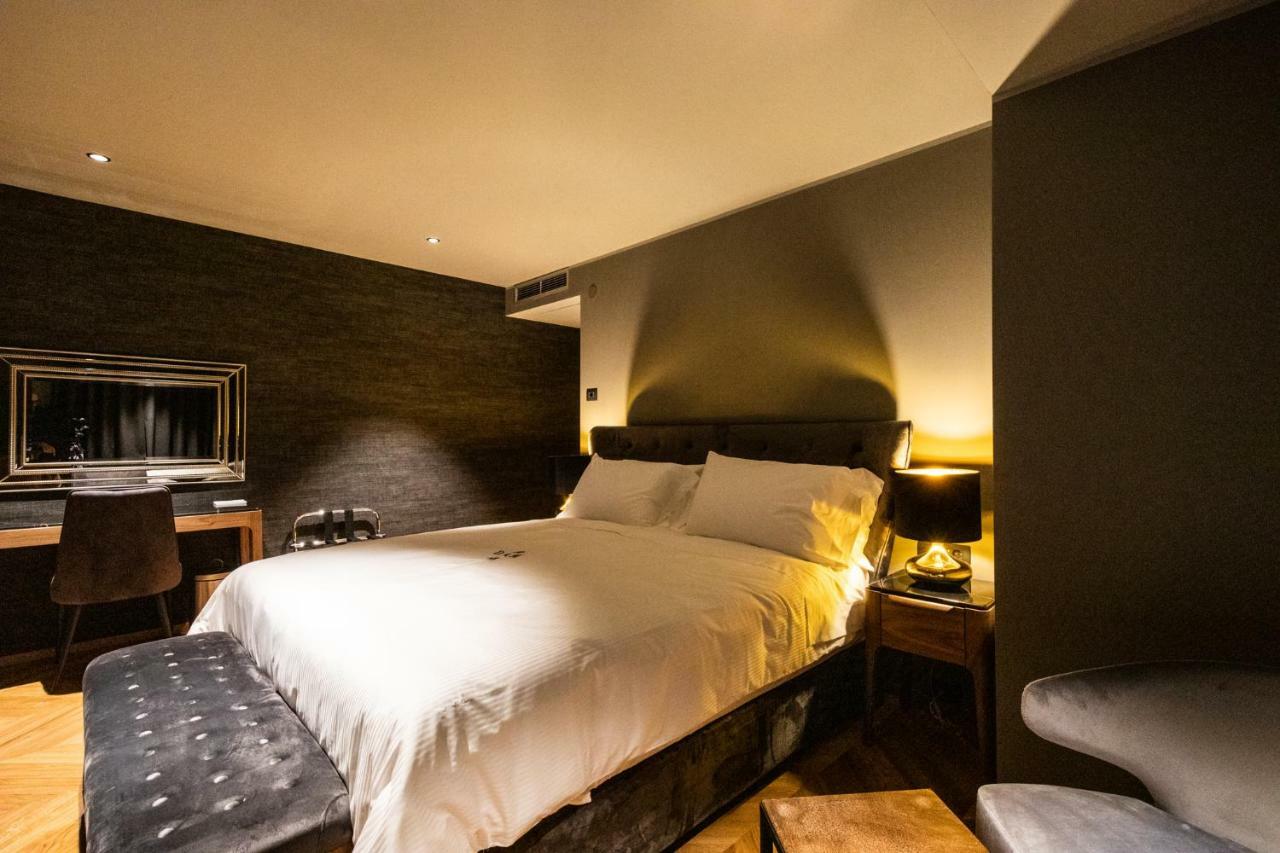 Dam Boutique Hotel & Restaurant ノヴァ・ゴリツァ エクステリア 写真